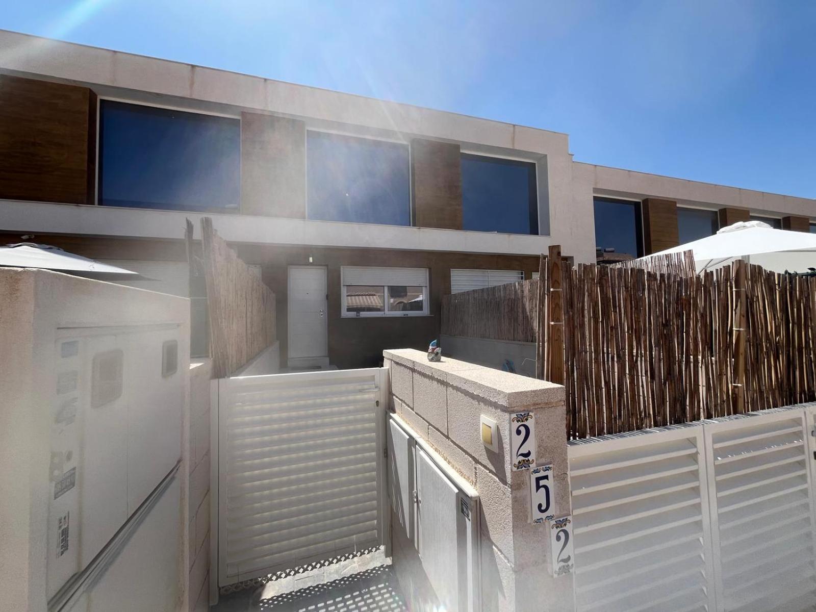 Eco Home Gran Alacant Puerto Marino Exterior photo